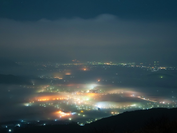 かぶと岩展望所からの夜景（著作権フリー） 