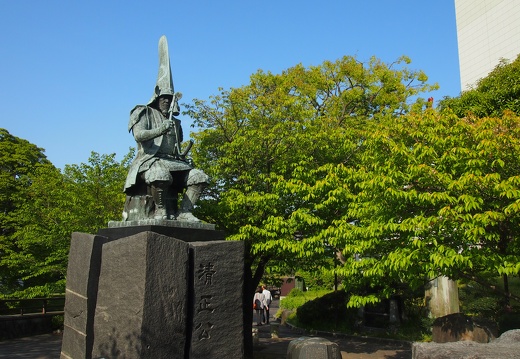 加藤清正銅像