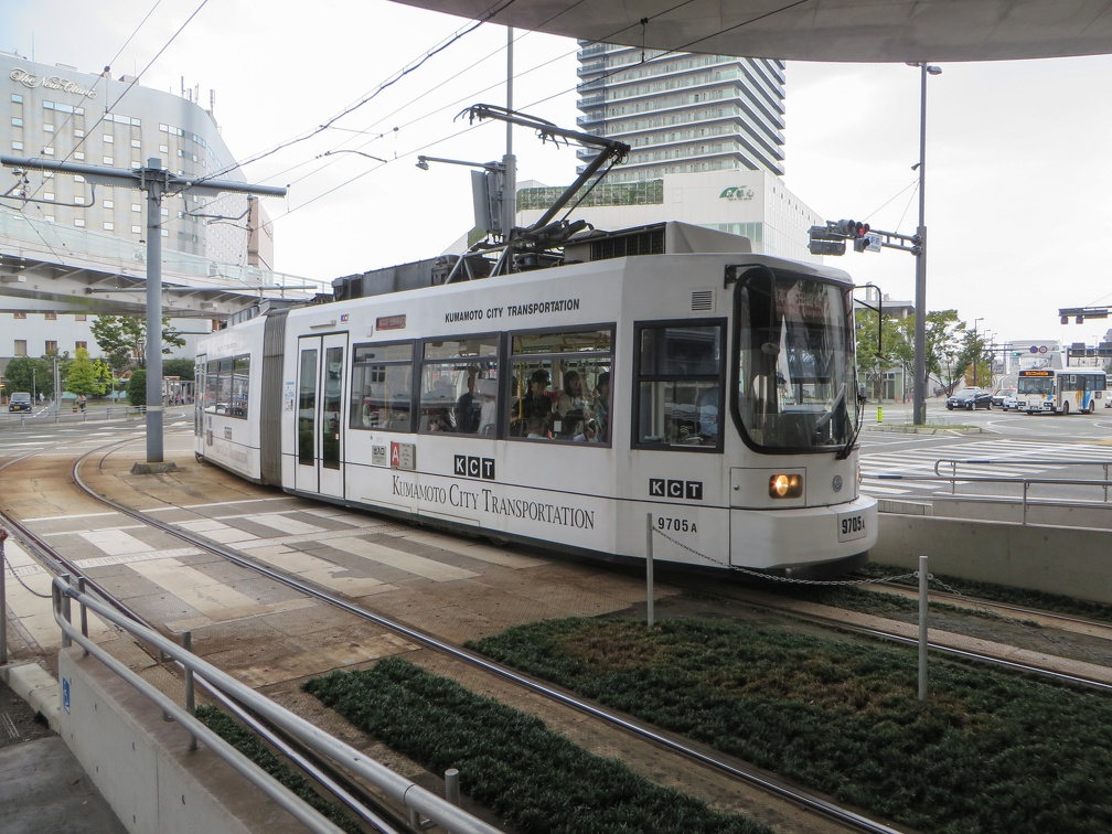 熊本駅前