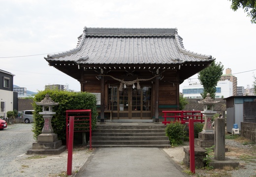 熊本市本山神社
